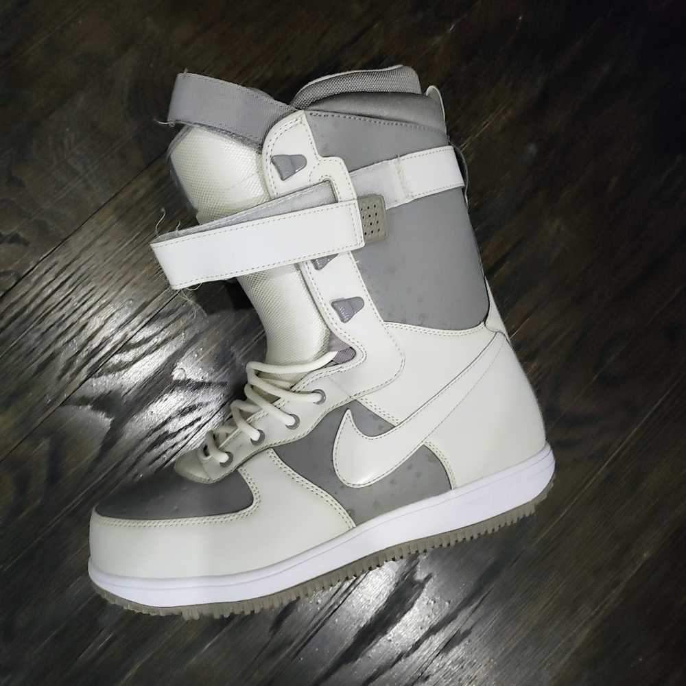 Nike Ski Boot AF1 sz 10